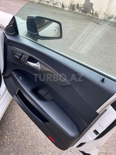 Mercedes CLS 63 AMG 2012, 118,000 km - 5.5 l - Bakı