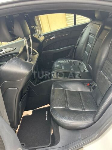 Mercedes CLS 63 AMG 2012, 118,000 km - 5.5 l - Bakı