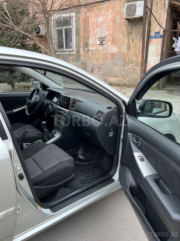 Toyota Corolla 2006, 190,000 km - 1.4 l - Bakı