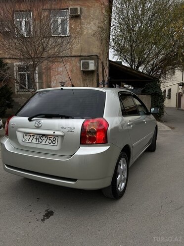 Toyota Corolla 2006, 190,000 km - 1.4 l - Bakı