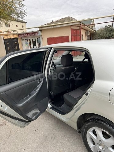 Toyota Corolla 2006, 190,000 km - 1.4 l - Bakı