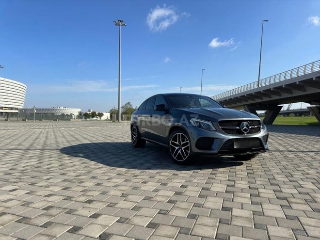 Mercedes GLE 43 AMG Coupe 2017, 138,000 km - 3.0 л - Bakı
