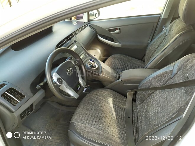 Toyota Prius 2011, 244,350 km - 1.8 l - Bakı
