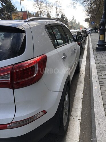 Kia Sportage 2011, 124,000 km - 2.0 l - Bakı