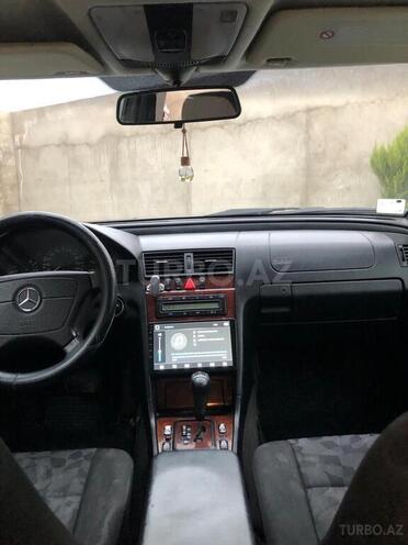 Mercedes C 200 2000, 50,500 km - 2.0 l - Bakı