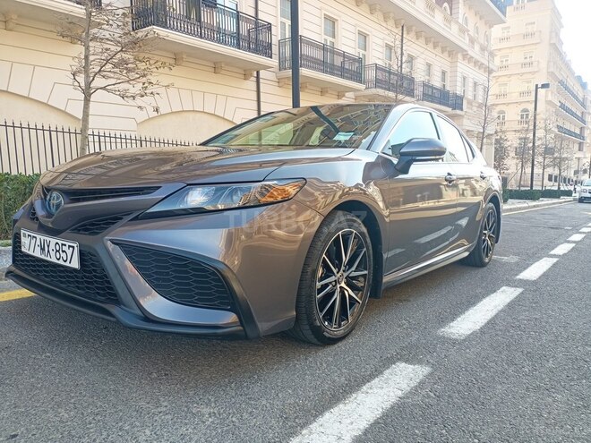 Toyota Camry 2023, 9,544 km - 2.5 l - Bakı