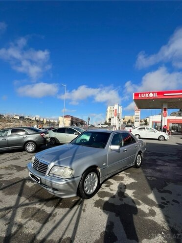Mercedes C 240 1999, 385,000 km - 2.4 l - Bakı