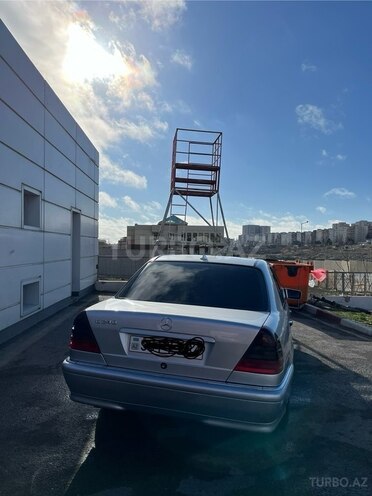 Mercedes C 240 1999, 385,000 km - 2.4 l - Bakı