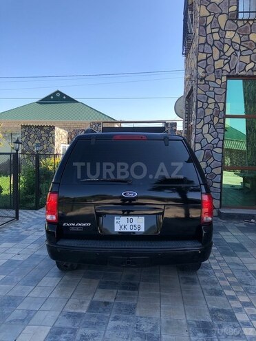 Ford Explorer 2005, 290,000 km - 4.0 л - Yevlax