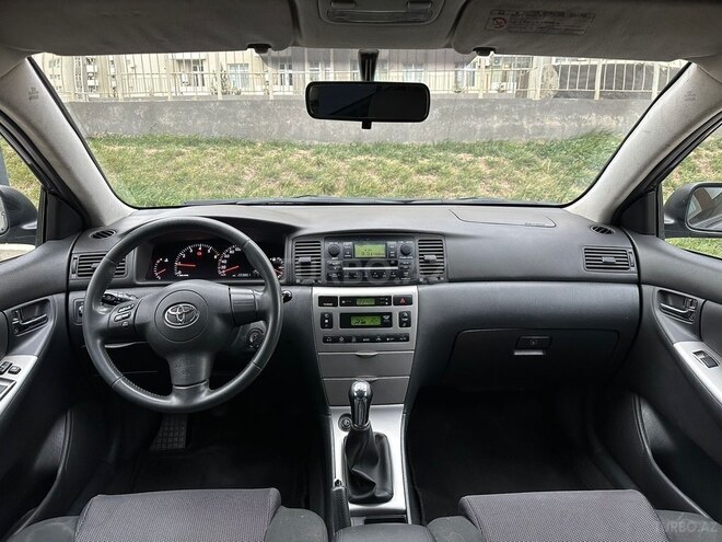 Toyota Corolla 2006, 223,000 km - 1.4 l - Bakı