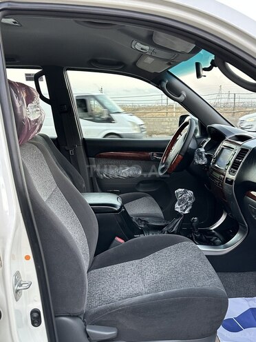 Toyota Prado 2009, 175,000 km - 2.7 l - Bakı