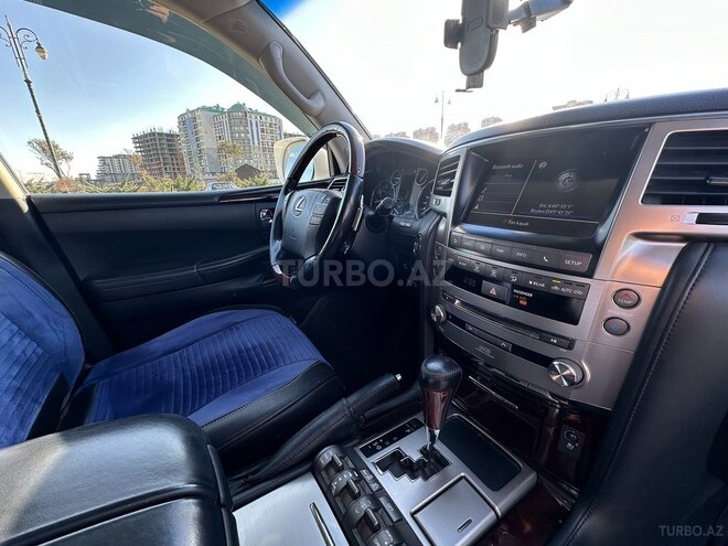 Lexus LX 570 2013, 115,000 km - 5.7 л - Sumqayıt