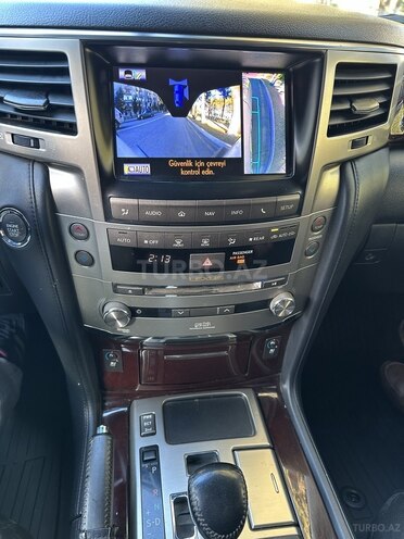 Lexus LX 570 2013, 115,000 km - 5.7 л - Sumqayıt