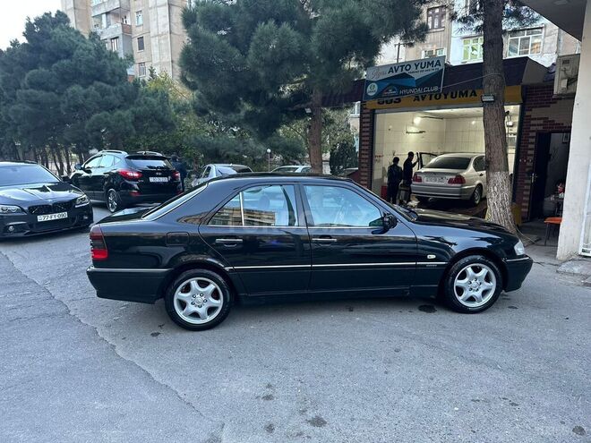 Mercedes C 180 1999, 418,000 km - 1.8 l - Bakı