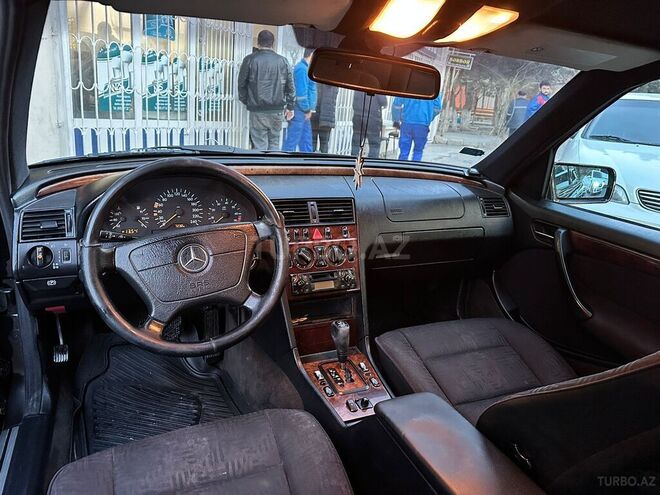Mercedes C 180 1999, 418,000 km - 1.8 l - Bakı