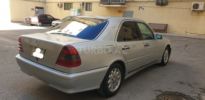 Mercedes C 200 1995, 256,000 km - 2.0 l - Bakı