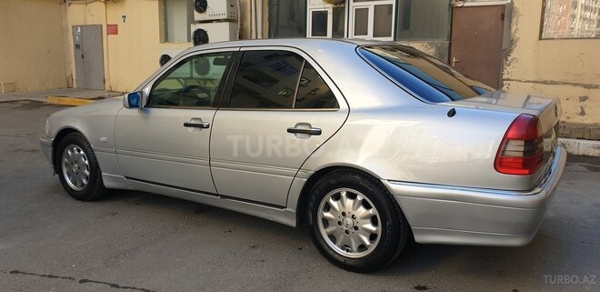 Mercedes C 200 1995, 256,000 km - 2.0 l - Bakı