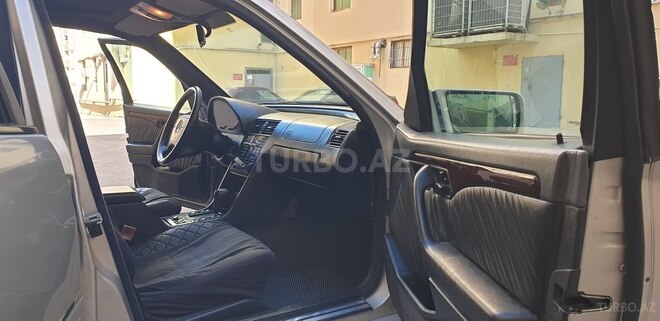 Mercedes C 200 1995, 256,000 km - 2.0 l - Bakı