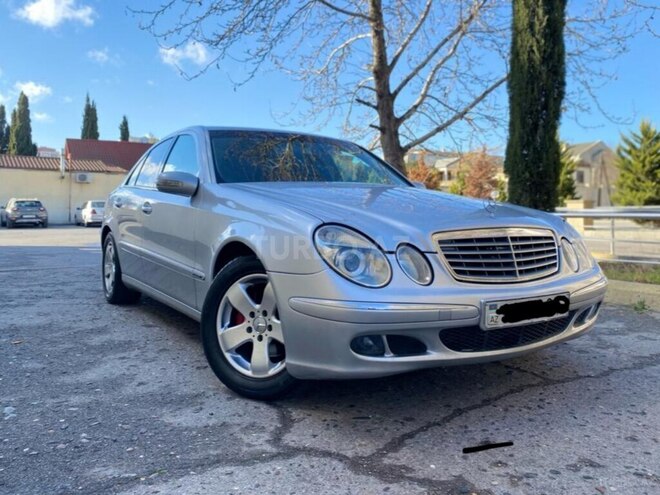 Mercedes E 270 2003, 290,000 km - 2.7 l - Bakı