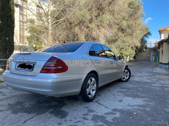 Mercedes E 270 2003, 290,000 km - 2.7 l - Bakı
