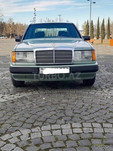 Mercedes E 230 1986, 383,111 km - 2.3 l - Şəmkir
