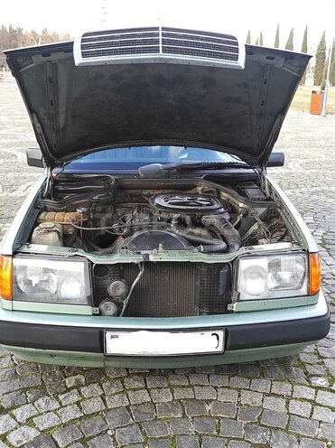 Mercedes E 230 1986, 383,111 km - 2.3 l - Şəmkir