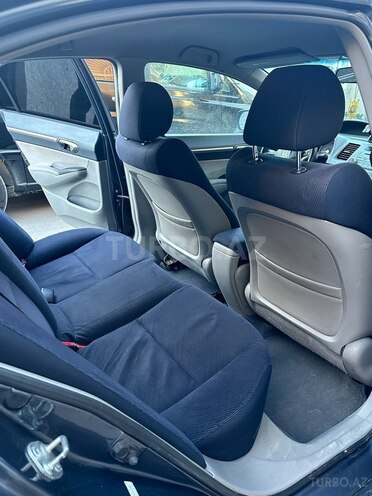 Honda Civic 2009, 300,000 km - 1.3 l - Bakı