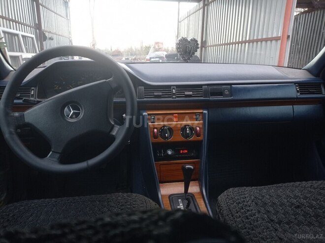 Mercedes E 200 1992, 503,777 km - 2.0 l - Lənkəran
