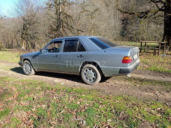 Mercedes E 200 1992, 503,777 km - 2.0 l - Lənkəran