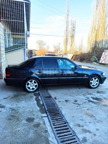 Mercedes C 180 1998, 270,000 km - 1.8 l - Tovuz