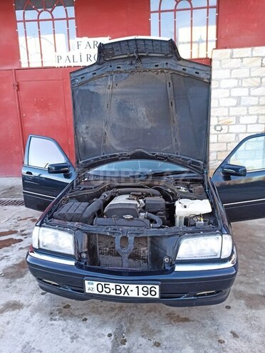 Mercedes C 180 1998, 270,000 km - 1.8 l - Tovuz