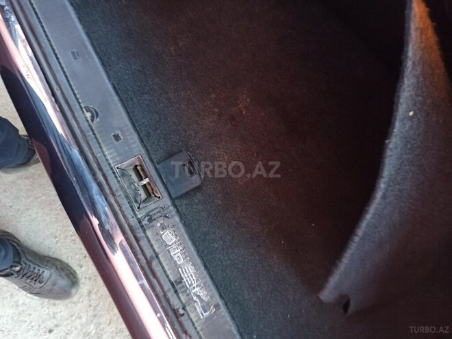 Mercedes C 180 1998, 270,000 km - 1.8 l - Tovuz