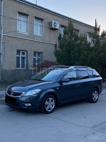 Kia Ceed 2009, 313,000 km - 1.6 l - Bakı
