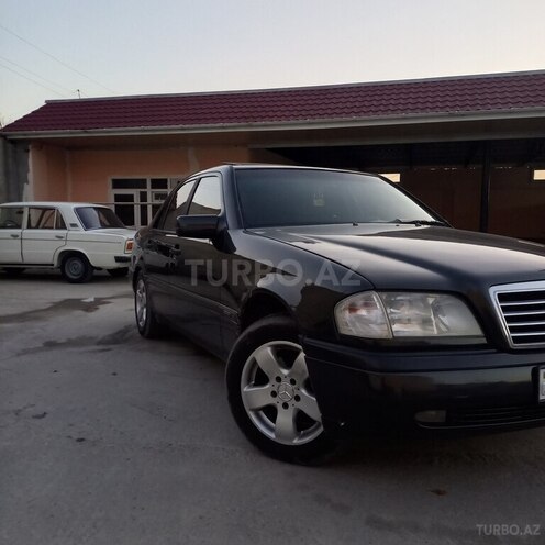 Mercedes C 180 1995, 366,443 km - 1.8 l - Göyçay