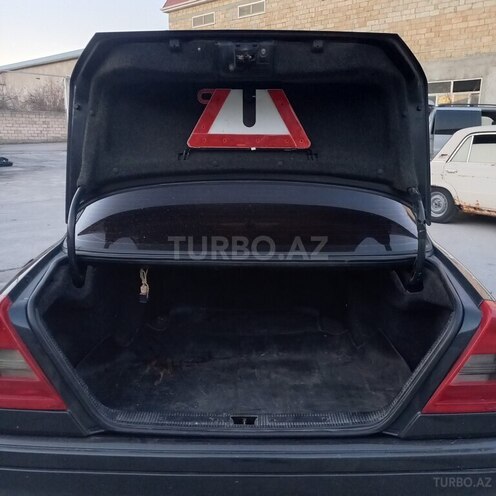Mercedes C 180 1995, 366,443 km - 1.8 l - Göyçay