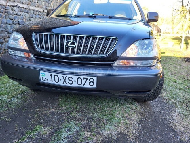 Lexus RX 300 1999, 162,500 km - 3.0 l - Zaqatala