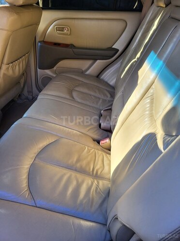 Lexus RX 300 1999, 162,500 km - 3.0 l - Zaqatala