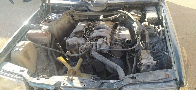 Mercedes E 200 1993, 258,852 km - 2.0 l - Bakı