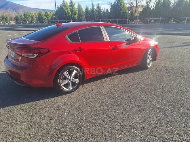 Kia Cerato 2017, 143,232 km - 2.0 l - Şəki