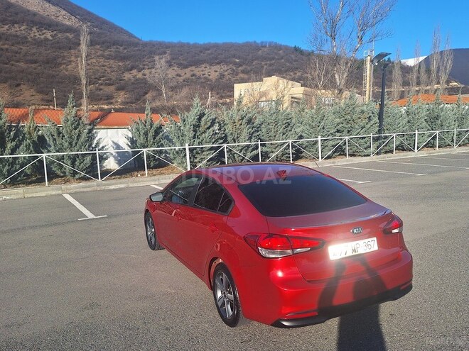 Kia Cerato 2017, 143,232 km - 2.0 l - Şəki