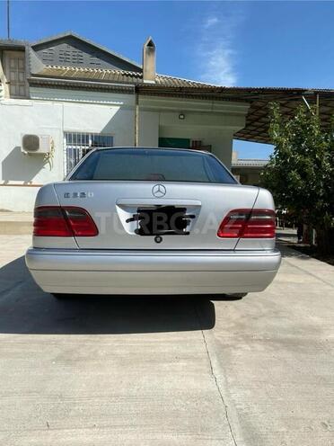 Mercedes E 320 1995, 385,000 km - 3.2 l - Bakı