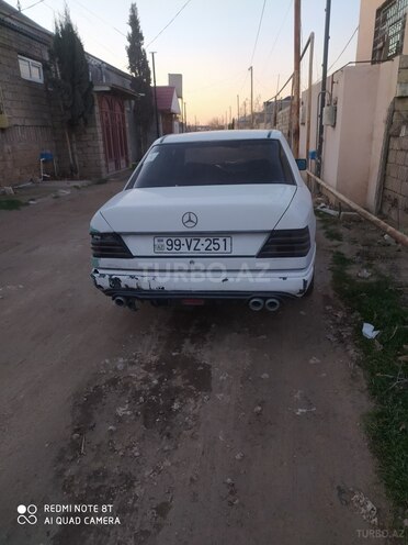 Mercedes E 200 1992, 400,000 km - 2.0 l - Bakı