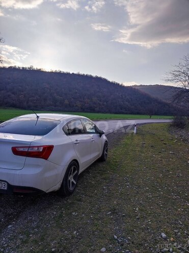 Kia Rio 2012, 240,000 km - 1.4 l - Bakı