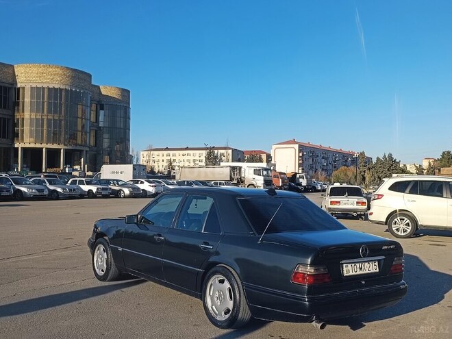 Mercedes E 200 1995, 10,000 km - 2.0 l - Xırdalan