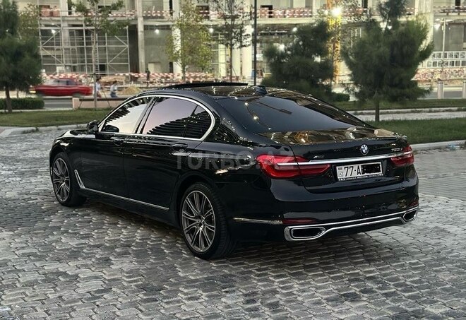 BMW 750 2016, 118,000 km - 4.4 l - Bakı