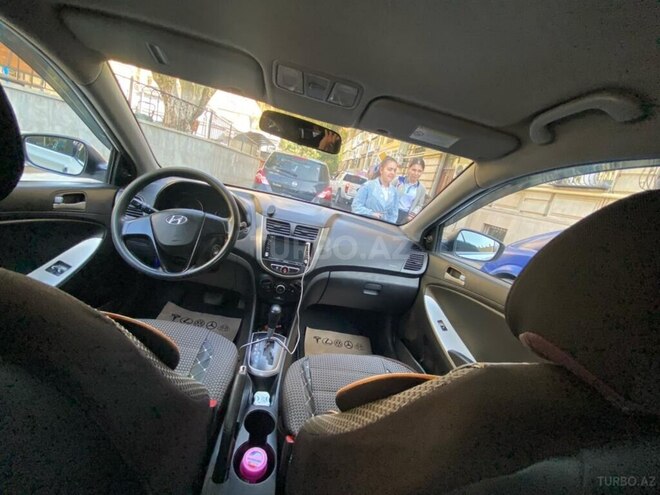 Hyundai Accent 2013, 128,000 km - 1.4 l - Bakı