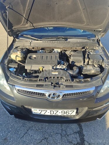 Hyundai i30 2009, 296,000 km - 1.6 л - Bakı