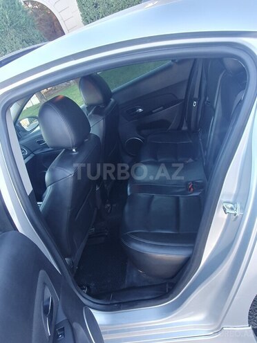Chevrolet Cruze 2015, 250,000 km - 1.4 l - Gəncə