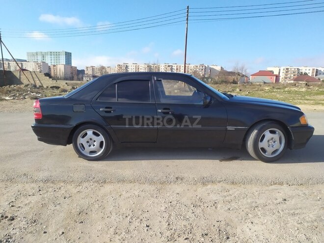 Mercedes C 200 1995, 358,000 km - 2.0 л - Bakı