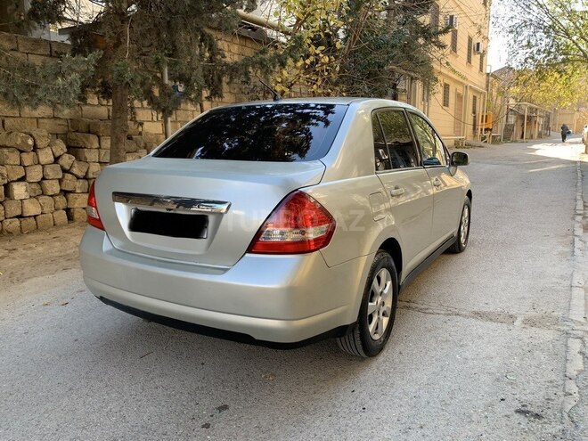 Nissan Tiida 2008, 240,533 km - 1.6 l - Bakı